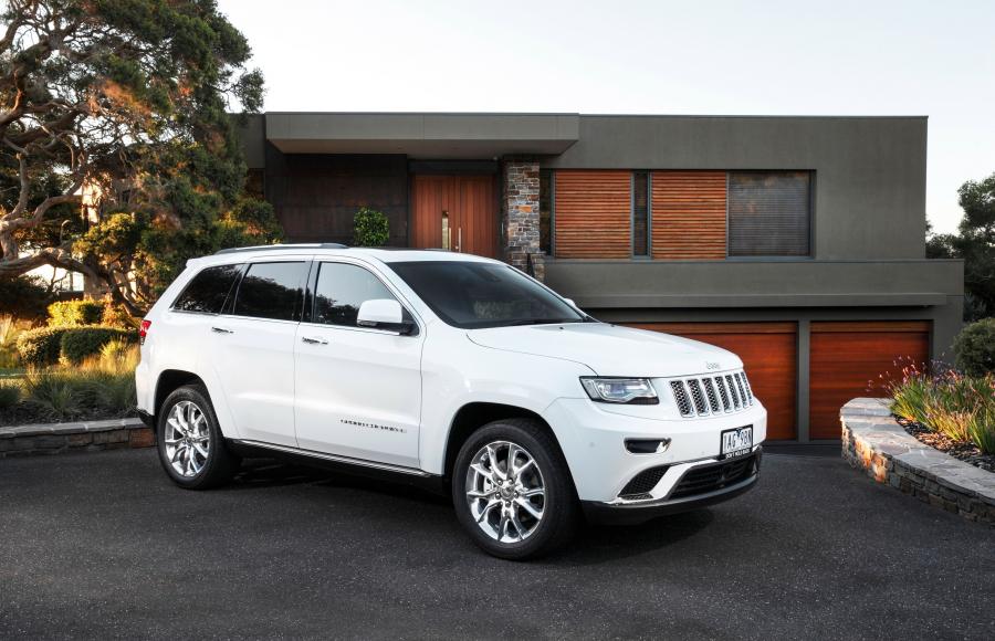 Jeep Grand Cherokee Summit 2015 года  (AU) (фото 3 из 9)